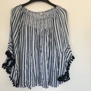 Studio West White/Navy  Striped fringe off shoulder Rayon Tassel Top size XL